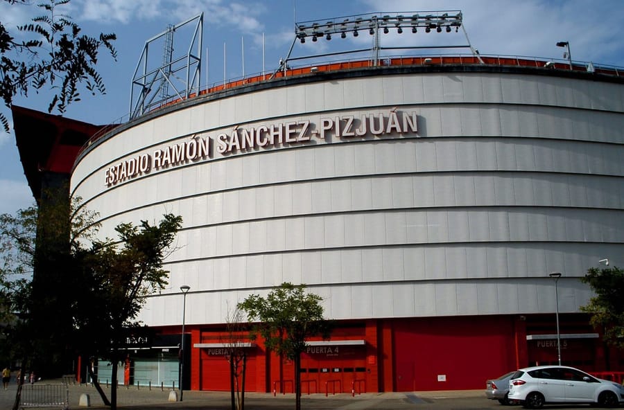 The Ramón Sánchez-Pizjuán stadium in Seville, where Valencia suffered a fourth straight La Liga defeat in 2026-27 (file photo, March 2025).