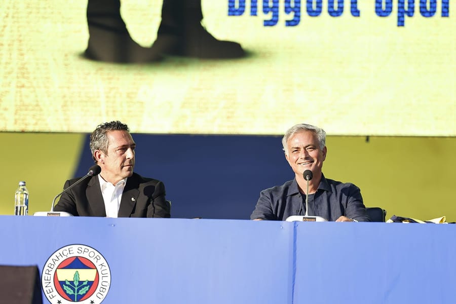 José Mourinho during his spell as Fenerbahçe head coach in 2024