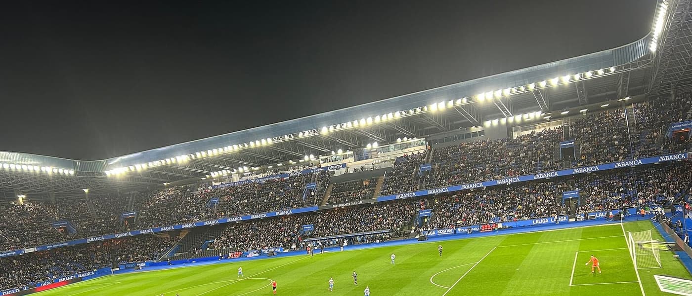 Aubameyang, 37, matches a Deportivo record set in 1992