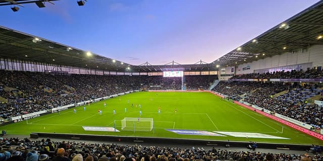 El Coventry torna a la Premier 25 anys després
